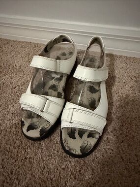 Golf Sandals New! Size 7